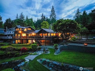 486 W Lake Samish Dr, Bellingham, WA 98229