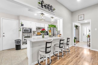 1032 Peach Ln, Desoto, TX 75115