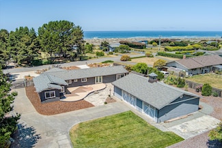 2659 Kelly Ave, McKinleyville, CA 95519