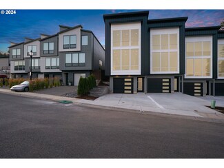 2385 N R St, Washougal, WA 98671
