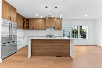 11 Bonner Ave Unit 2, Medford, MA 02155