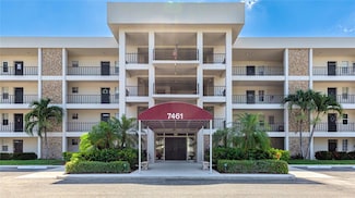 7461 W Cntry Club Dr N Unit 206, Sarasota, FL 34243