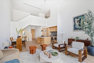 30 Front St Unit 10 D, New York City, NY 11201