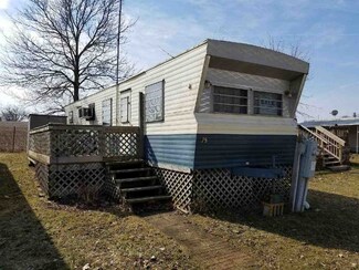 N2755 Welk Rd Unit 29, Green Lake, WI 53964