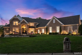 5319 Lancelot Dr, Weldon Spring, MO 63304
