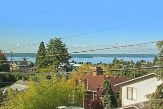 4439 44th Ave SW Unit C, Seattle, WA 98116