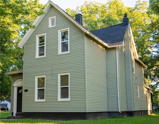 283 Magnolia St, Rochester, NY 14611