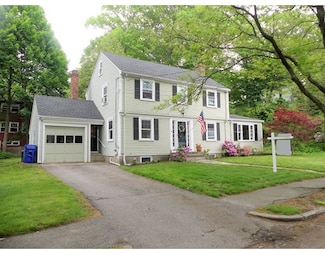 79 Shady Hill Rd, Newton Highlands, MA 02461
