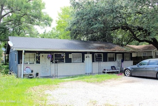 2208 22nd St, Pascagoula, MS 39581