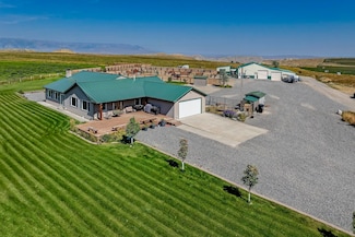 854 Road 22 1 2, Powell, WY 82435