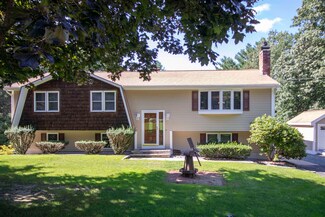 12 New Rd, Windham, NH 03087