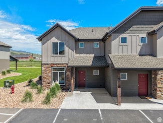 140 W 150 S Unit 34, Garden City, UT 84028