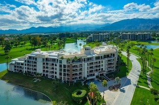910 Island Dr Unit 210, Rancho Mirage, CA 92270
