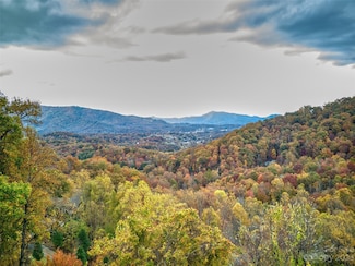 00000000 Fernbrook Dr, Waynesville, NC 28786