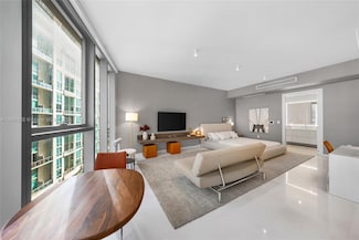 300 Biscayne Blvd Way Unit 805, Miami, FL 33131