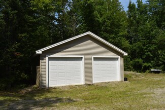 2 Stream Rd, Chester, ME 04457