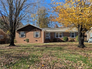 3 Pall Mall Place, Greensboro, NC 27455