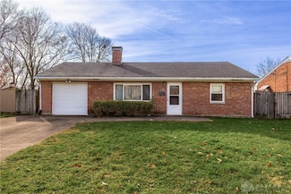 1228 Alta Vista Dr, Dayton, OH 45420