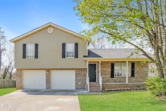 6925 St Croix Ln, Knoxville, TN 37918