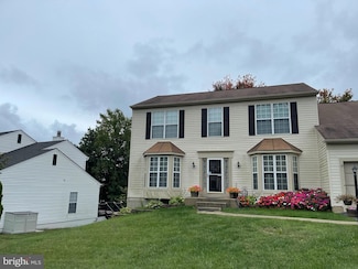 2807 White Birch Ct, Woodbridge, VA 22192