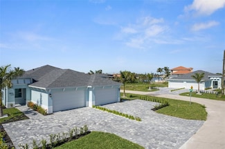 1107 SE 38th St, Cape Coral, FL 33904