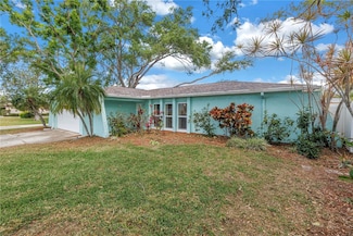 13851 102nd Ave, Largo, FL 33774