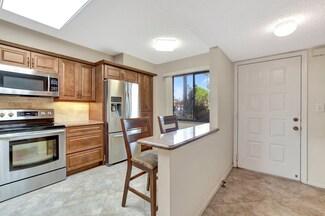 6866 Huntington Ln Unit 1050, Delray Beach, FL 33446