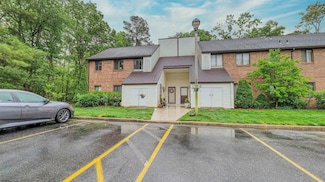 13 Country Magnolia Ln, Egg Harbor Township, NJ 08234