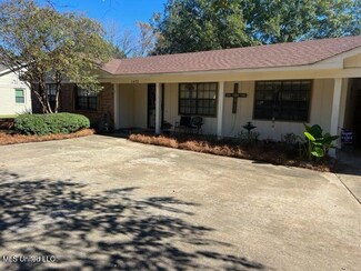 1472 Memorial Dr, Boyle, MS 38730