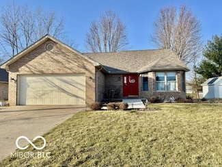 2144 Lori Ct, Terre Haute, IN 47802