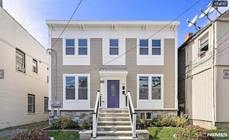 22 Humphrey St Unit 2nd Fl., Englewood, NJ 07631