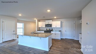 424 Court House Ave, York, SC 29745