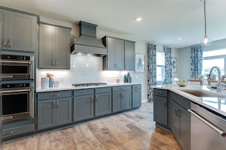 1852 Marsh View Terrace, Shakopee, MN 55379