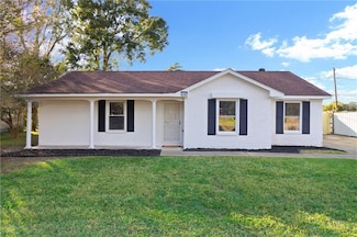 2147 Holiday Dr, New Orleans, LA 70114