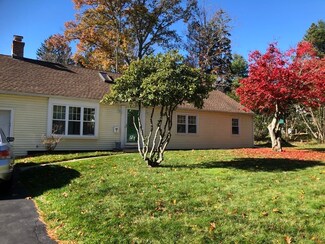 4 W Hill Terrace, Worcester, MA 01609