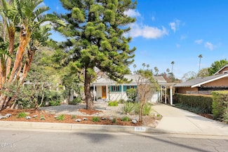 1850 N Holliston Ave, Pasadena, CA 91104