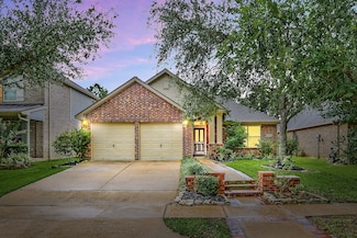 18419 S Raven Shore Dr, Cypress, TX 77433