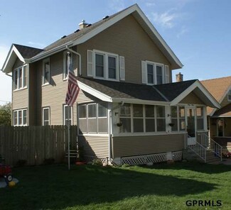 3060 S 32nd St, Omaha, NE 68105