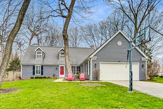 4308 Oaksbury Ln, Rolling Meadows, IL 60008
