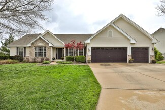 5751 Halifax Bend Ct, Weldon Spring, MO 63304