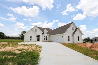 1636 Clubside Dr, Tupelo, MS 38801