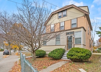 96 Houston Ave, Milton, MA 02186