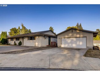 110 SW Salix Ct, Beaverton, OR 97006