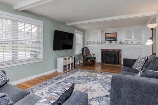 10 Burnside St Unit 167, Nashua, NH 03064