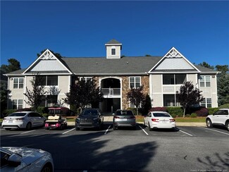 330 Gallery Dr Unit 304, Spring Lake, NC 28390