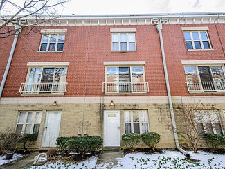 2404 W Lexington St, Chicago, IL 60612
