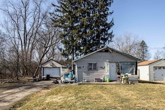 14025 N Clio Rd, Clio, MI 48420