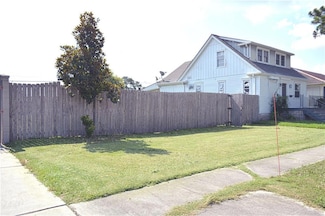 6249 Marshal Foch St, New Orleans, LA 70124