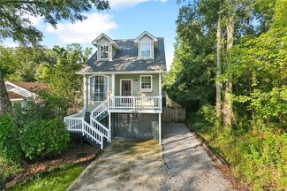 2332 Livingston St, Mandeville, LA 70448