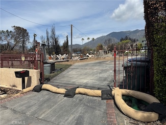 419 W Altadena Dr, Altadena, CA 91001